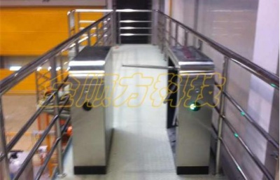 上海某公司入口通道 